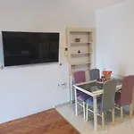 Rudelj * Makarska