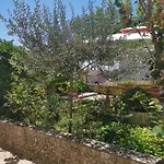 Rudelj Appartamento Makarska