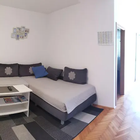 Rudelj Apartament Makarska