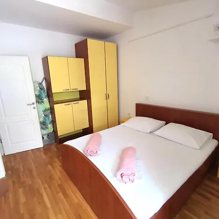 Appartement Rudelj *
